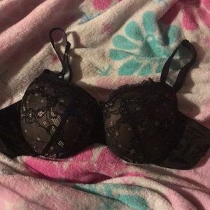 🌹Black & Cream Lace Push-Up Bra🌹